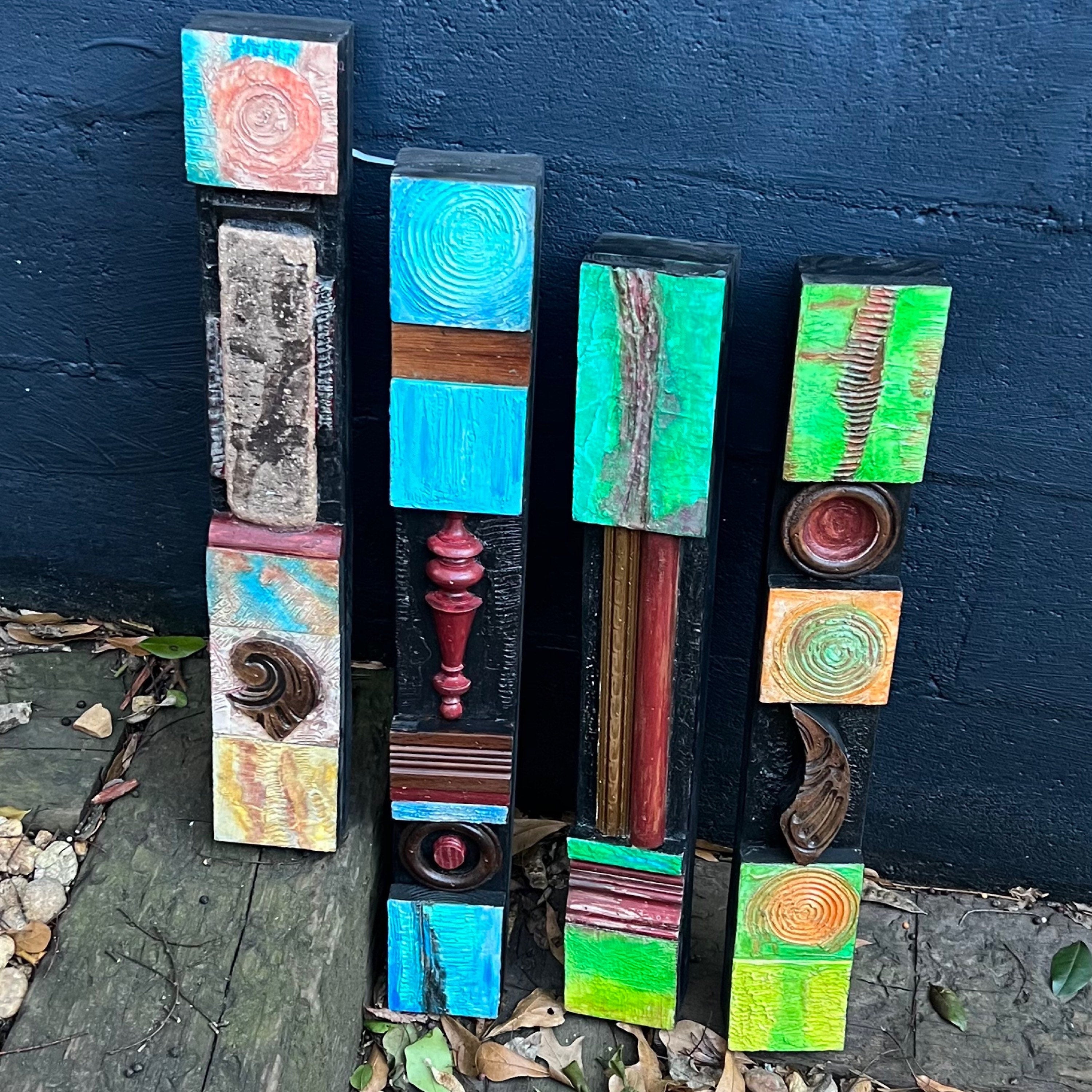 Wall totem Art, Totem Art, Reclaimed Wood Wall modern totem Rustic Mix Media, Sculpture Geometric Abstract County Cabin Farmhouse Beach Art