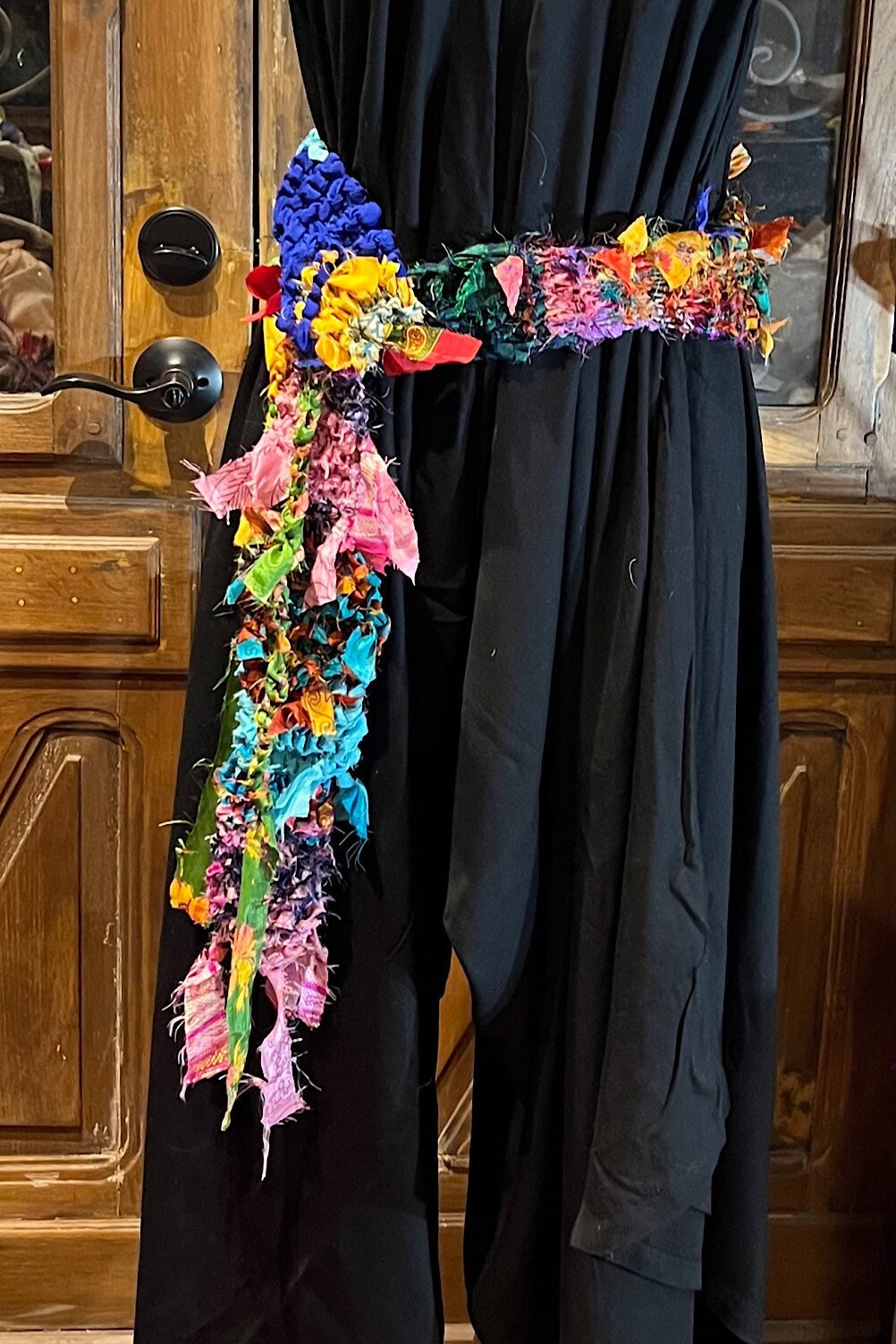Boho festival Fringe Belt Scarf, bohemian silk Recycled vintage silk sari Fabric ribbons, Hippie Hand Knitted Belt, Boho Hippie Clothing