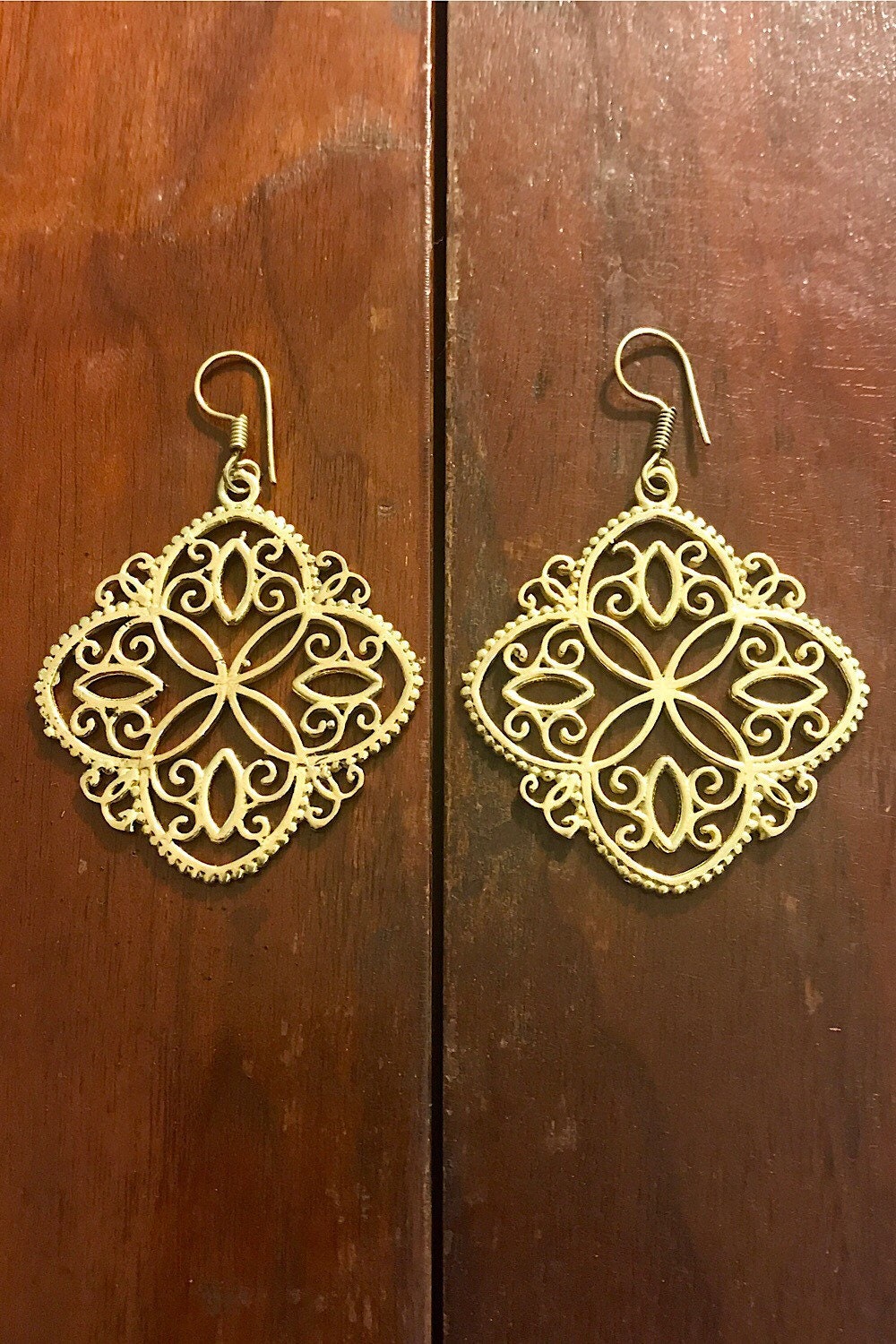 Brass Earrings/ Bucklace d'oreille Laiton Lotus/ Boho Earrings/ Tribal Jewelry/ Gypsy Hoop Earrings/ Ethnic Earrings/ Laboho/ Belly Dance
