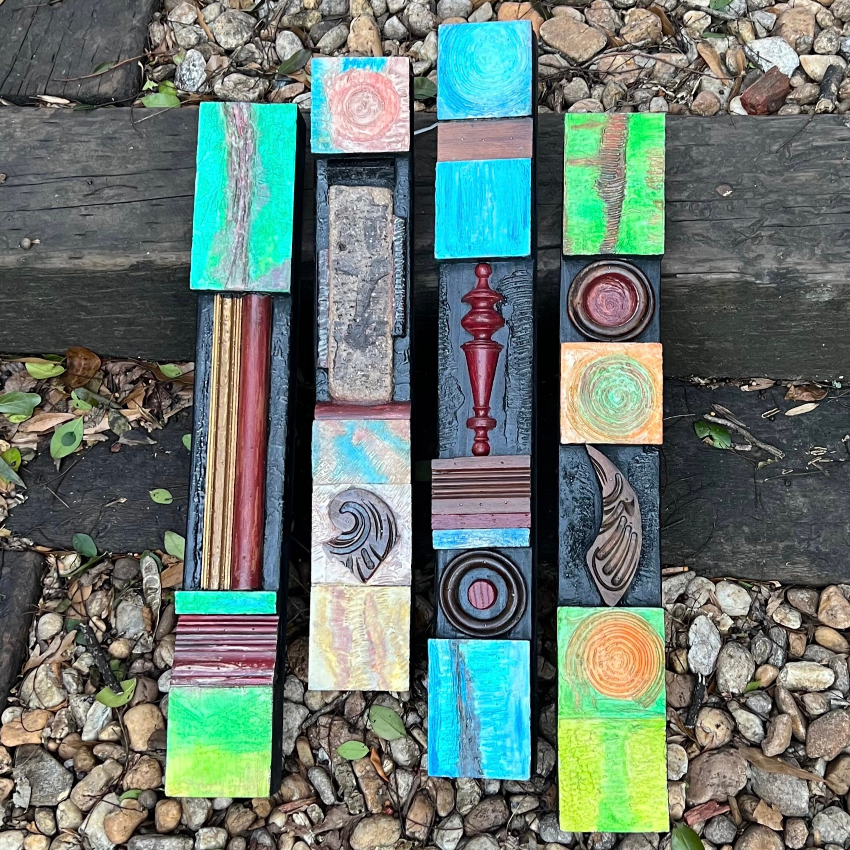 Wall totem Art, Totem Art, Reclaimed Wood Wall modern totem Rustic Mix Media, Sculpture Geometric Abstract County Cabin Farmhouse Beach Art