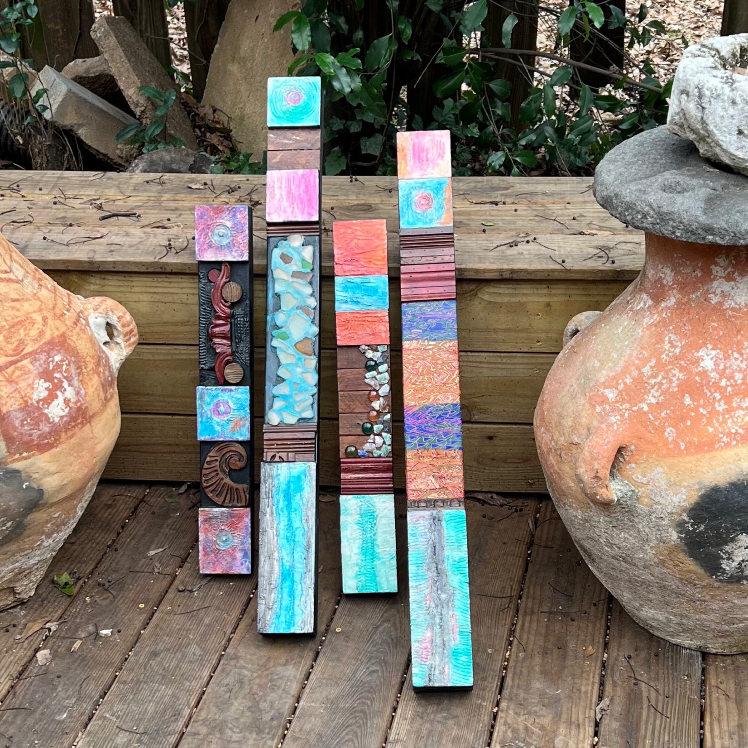 Wall totem Art, Totem Art, Reclaimed Wood Wall modern totem Rustic Mix Media, Sculpture Geometric Abstract County Cabin Farmhouse Beach Art