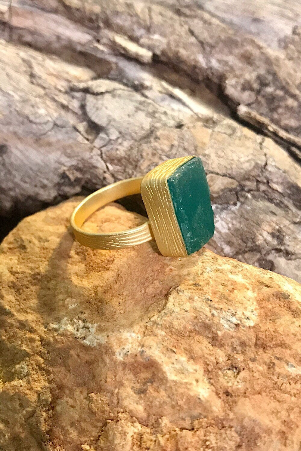 Green Onyx Rough Gemstone Ring, Brass Ring, Adjustable Boho Ring, Tribal Jewelry, Gypsy Rings, Crystal Stone Ring, Statement Spiritual Ring
