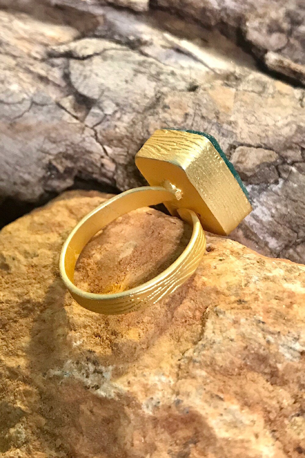 Green Onyx Rough Gemstone Ring, Brass Ring, Adjustable Boho Ring, Tribal Jewelry, Gypsy Rings, Crystal Stone Ring, Statement Spiritual Ring