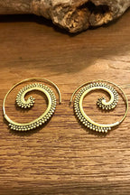 Spiral Brass Earrings/ Bucklace d'oreille Laiton Lotus/ Boho Earrings/ Tribal Jewelry/ Gypsy Hoop Earrings/ Ethnic Earrings/ Laboho