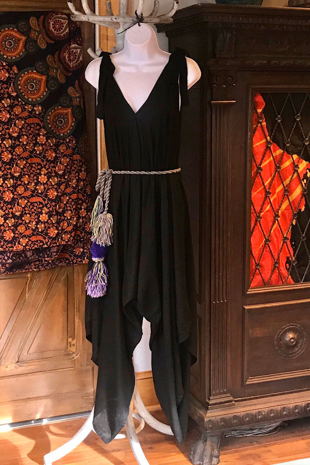 Boho festival Rope Belt Pom Pom Belt, Hippie Wrap Belly Dance Belt, Belly Chain Belts, Tassel Belts, Tribel Ethnic Rope Adjustable Belt