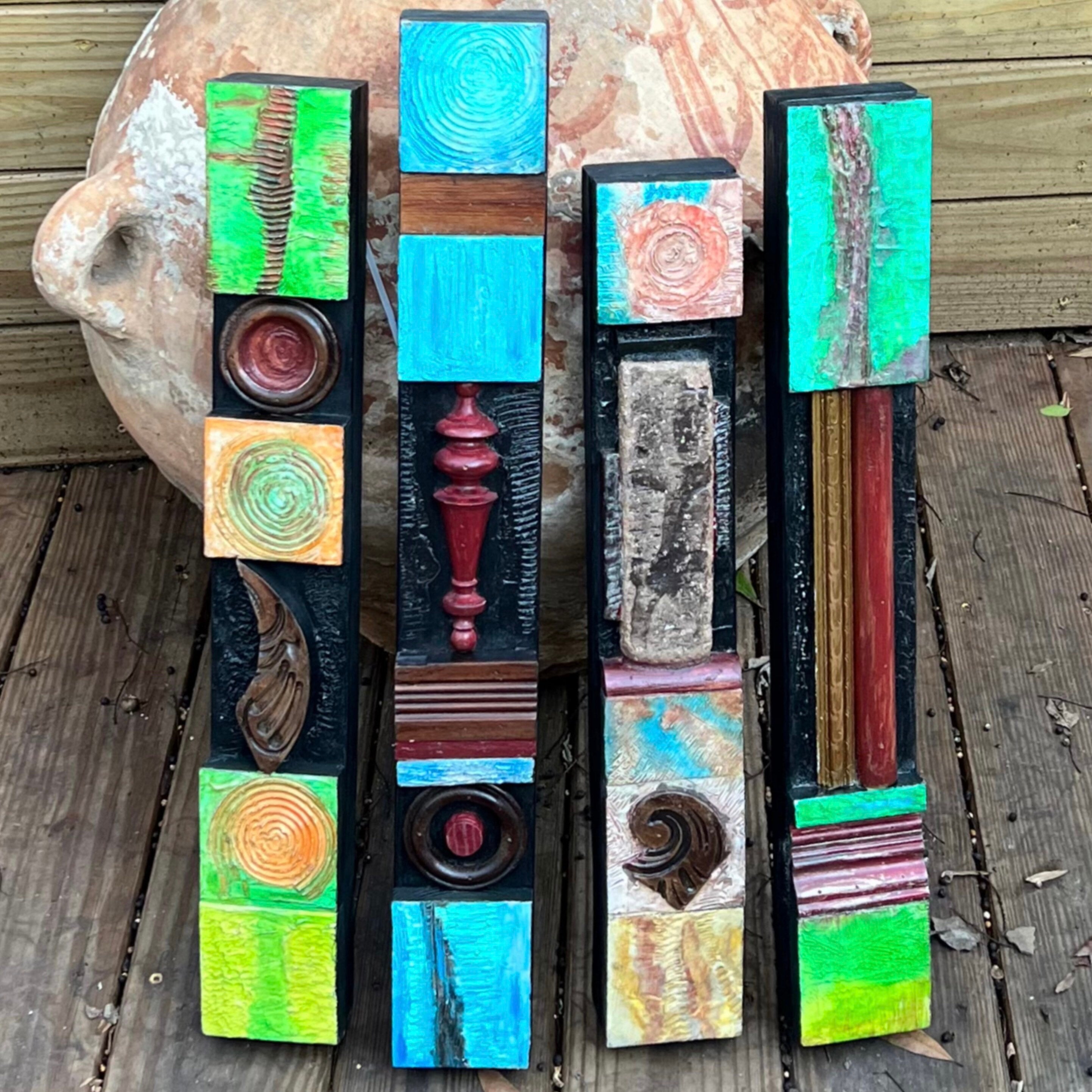 Wall totem Art, Totem Art, Reclaimed Wood Wall modern totem Rustic Mix Media, Sculpture Geometric Abstract County Cabin Farmhouse Beach Art