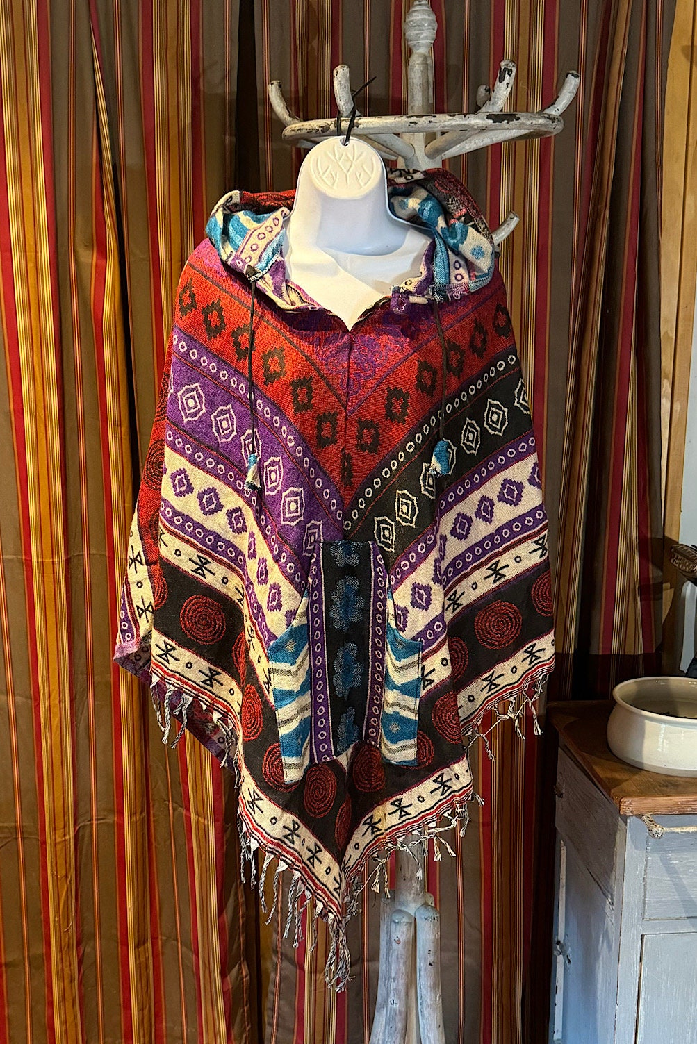 Festival hooded poncho, unisex one size woolen blend Festival Boho Woven, center pocket Hippie Bohemian Ethnic festival Gypsy Poncho