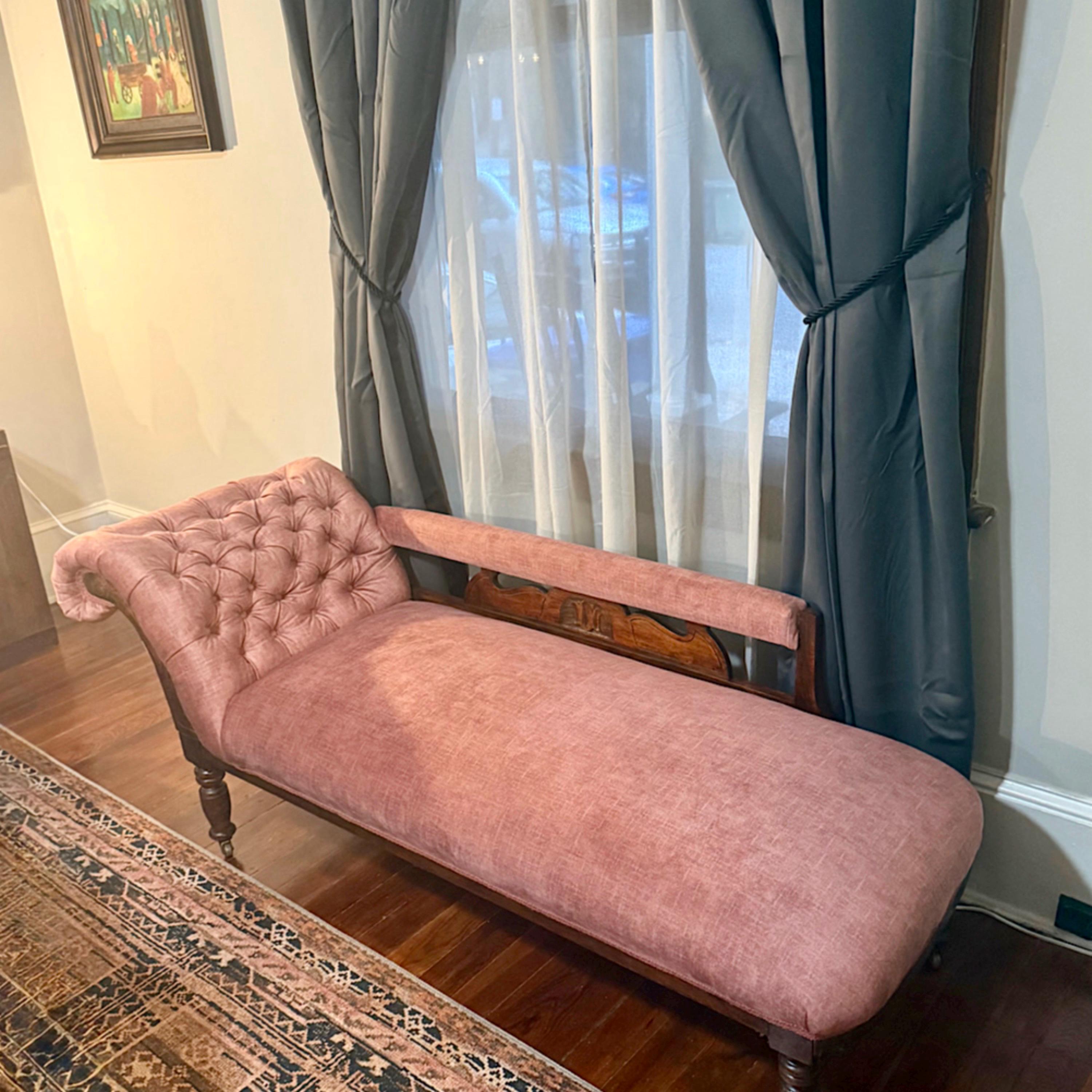Antique Victorian Chaise Longue – New Velvet Upholstery, Tufted Back, Carved Wood Fainting Couch, Vintage Chaise Lounge Furniture